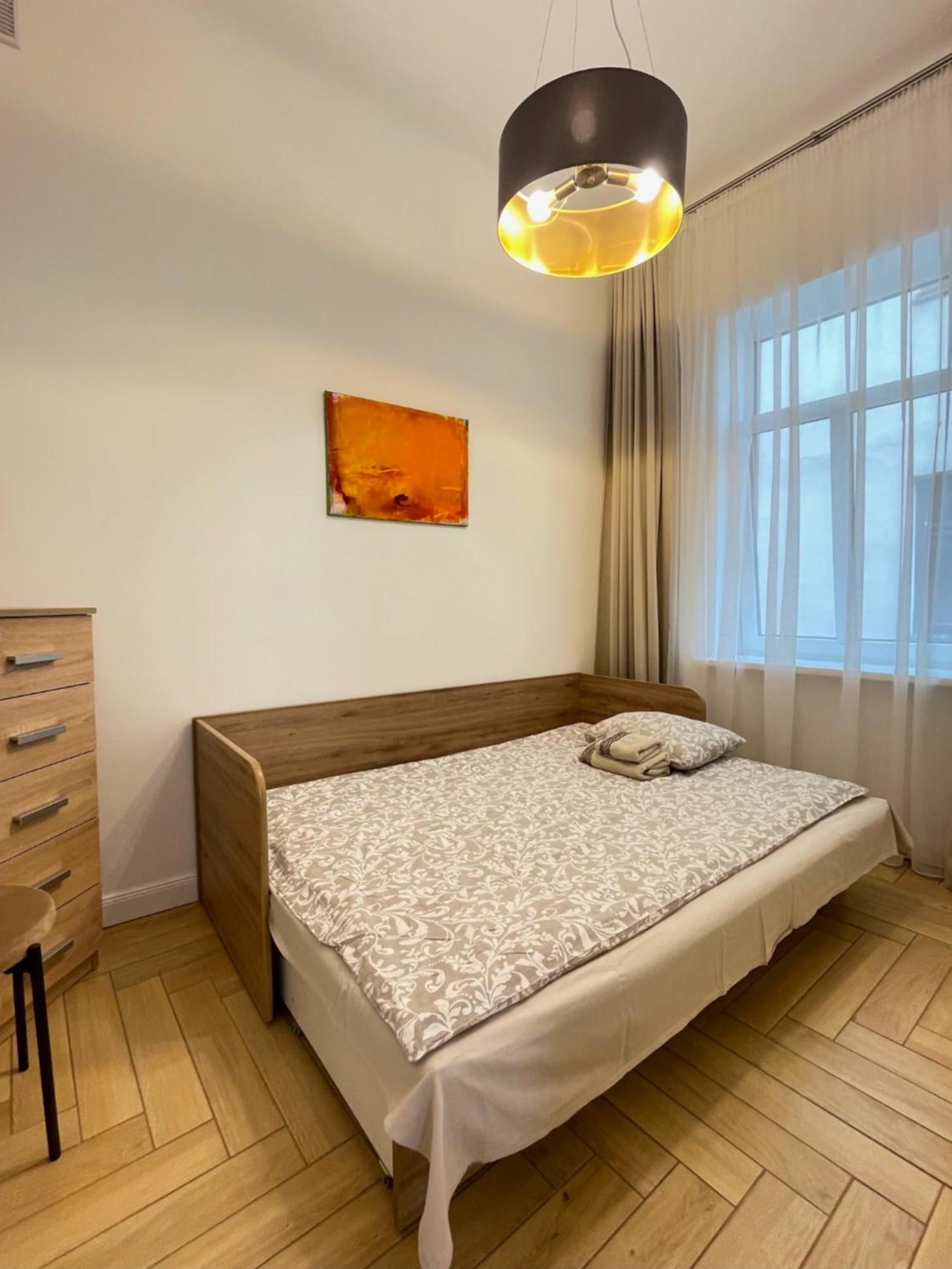 Picturesque Old Town Apartment With Charming Balcony Каунас Экстерьер фото